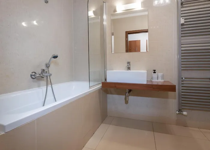 Tatragolf - S Vyhladom Na Tatry - Parking Kakaslomnic